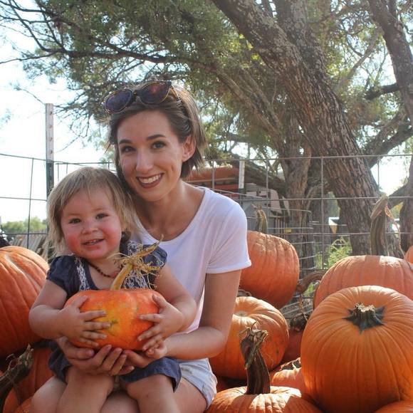 Meet your Posher, Samantha - Picture 1 of 1